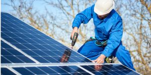 Installation Maintenance Panneaux Solaires Photovoltaïques à Pas-de-Jeu